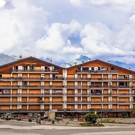 Christiania 2 C8 By Interhome